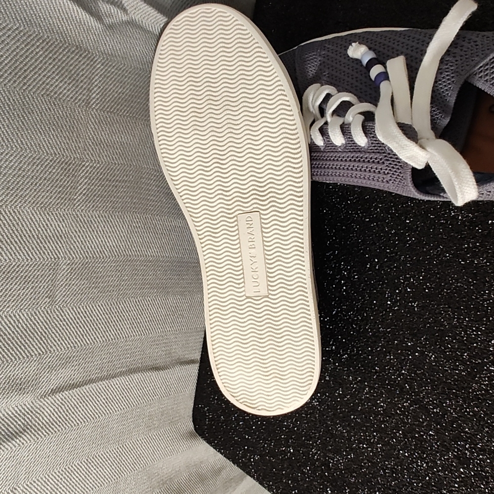 Lucky Brand Sneakers - Picture 4 of 6
